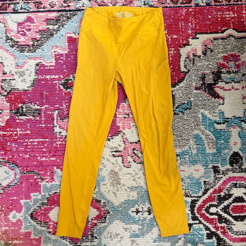 Outdoor Voices Women's Yellow Leggings Small